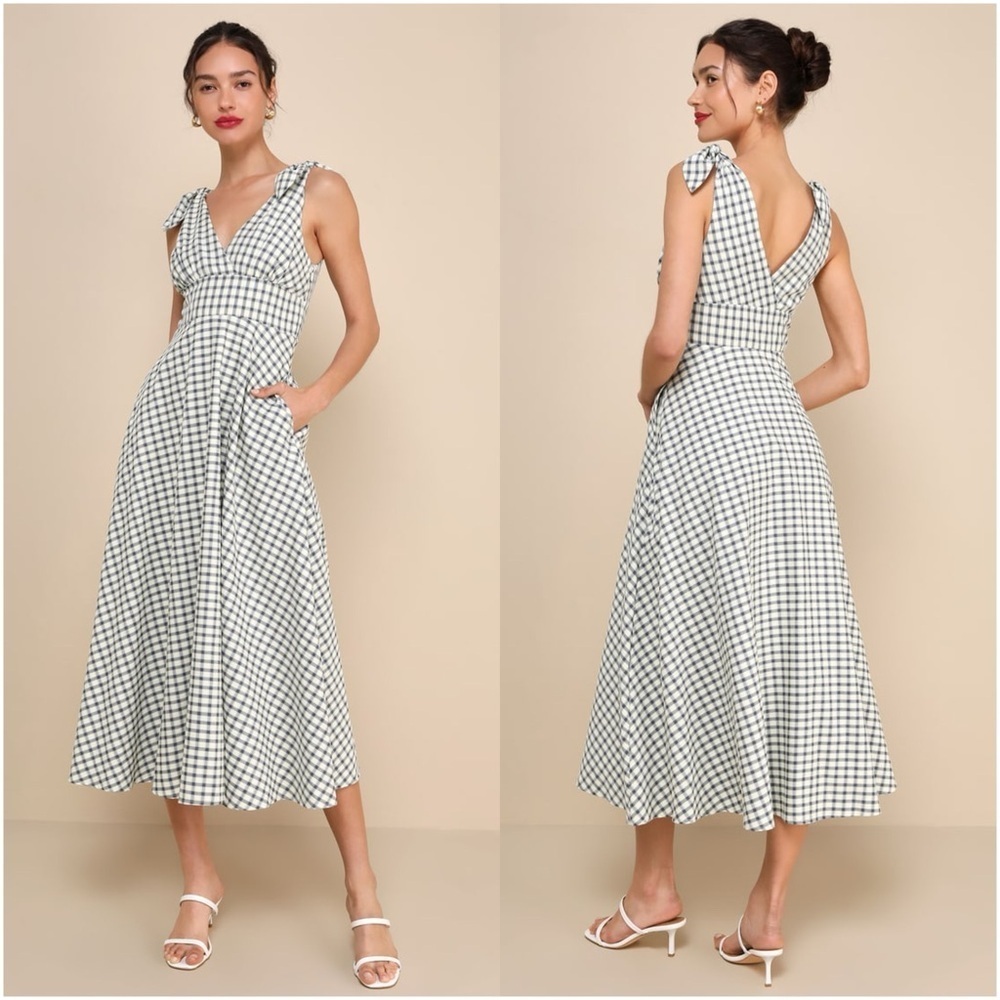 LULU’S Sweetest Posture Navy and Cream Gingham Midi Dress With Pockets